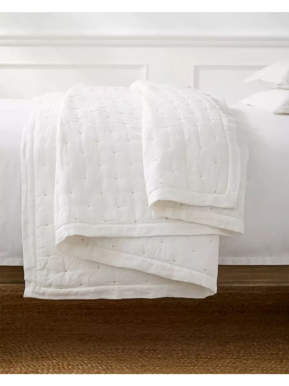 Serena & Lily White Sutter quilt King/California King in excellent condition